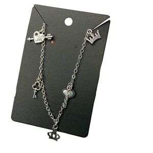 Love charm bracelet